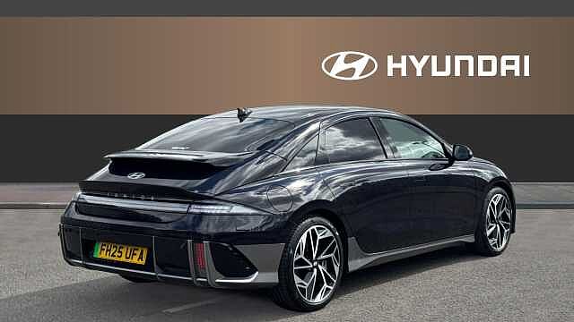 Hyundai IONIQ 6 168kW Premium 77kWh 4dr Auto Electric Saloon