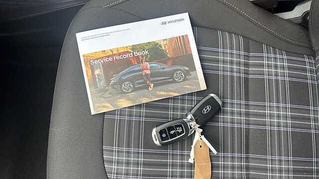 Hyundai i10 1.0 [63] Premium 5dr Auto [Nav] Petrol Hatchback