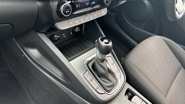 Hyundai KONA 1.6 GDi Hybrid Premium 5dr DCT Hybrid Hatchback