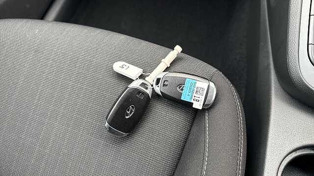 Hyundai KONA 1.6 GDi Hybrid Premium 5dr DCT Hybrid Hatchback