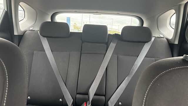 Hyundai KONA 1.6 Hybrid 129 Advance 5dr DCT Hybrid Hatchback