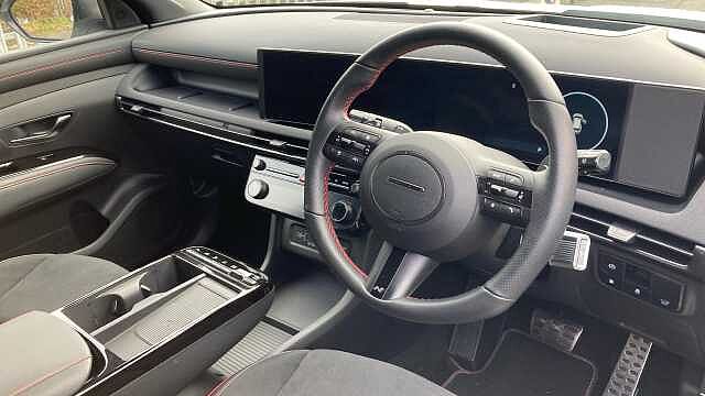 Hyundai TUCSON 1.6T Plug-in Hybrid N Line S 5dr 4WD Auto Estate