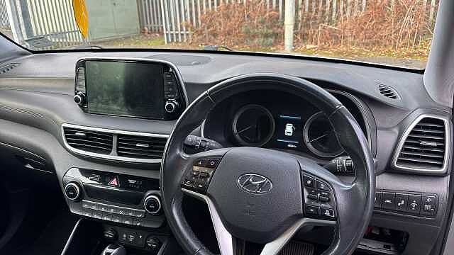 Hyundai TUCSON 1.6 TGDi 177 Premium 5dr 2WD DCT Petrol Estate