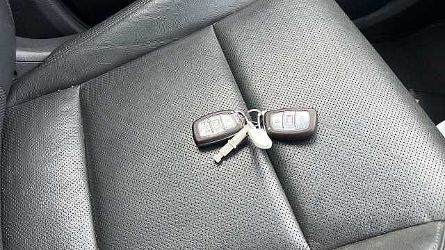 Hyundai TUCSON 1.6 TGDi 177 Premium 5dr 2WD DCT Petrol Estate