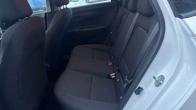 Hyundai I20 1.0T GDi 48V MHD SE Connect 5dr Petrol Hatchback White