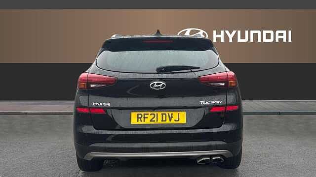 Hyundai TUCSON 1.6 CRDi 48V MHD SE Nav 5dr 2WD Diesel Estate Black