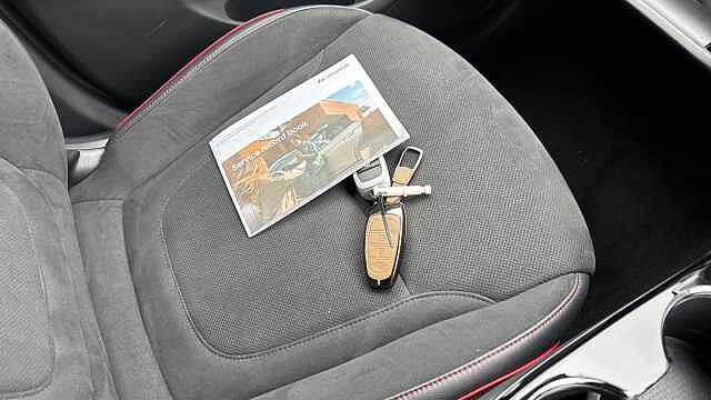 Hyundai TUCSON 1.6 TGDi Hybrid 230 N Line 5dr 2WD Auto Hybrid Estate Black