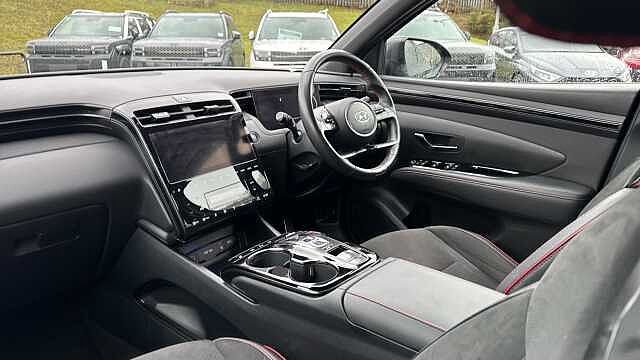Hyundai TUCSON 1.6 TGDi Hybrid 230 N Line 5dr 2WD Auto Hybrid Estate Black