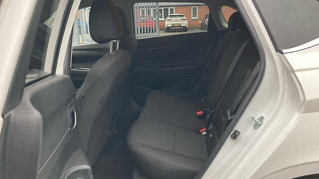 Hyundai I20 1.0T GDi 90 Tech Line 5dr DCT Petrol Hatchback Atlas White - Solid