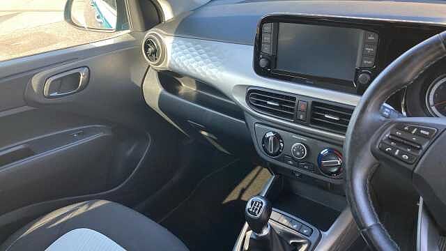Hyundai i10 1.2 MPi Premium 5dr Petrol Hatchback