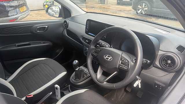 Hyundai i10 1.0 [63] Advance 5dr [Nav] Petrol Hatchback