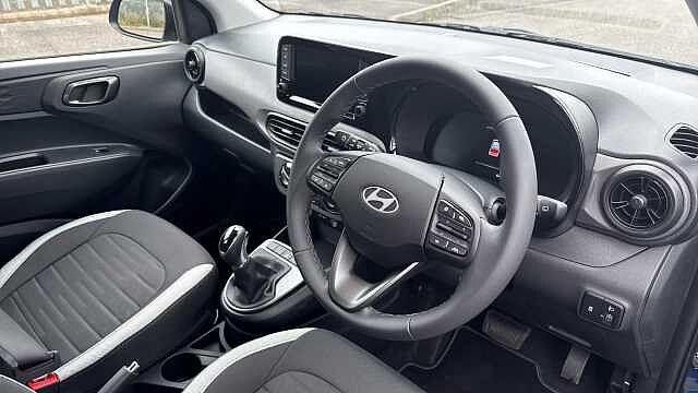 Hyundai i10 1.0 [63] Advance 5dr Auto [Nav] Petrol Hatchback
