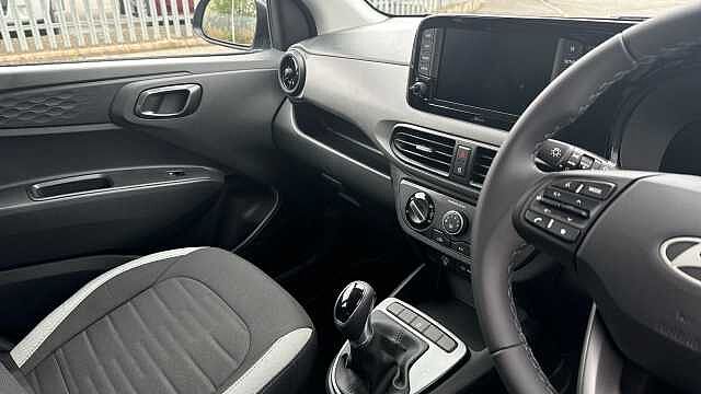 Hyundai i10 1.0 [63] Advance 5dr Auto [Nav] Petrol Hatchback
