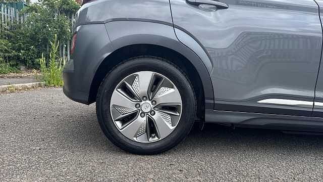 Hyundai KONA 150kW Premium SE 64kWh 5dr Auto Electric Hatchback