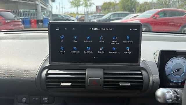 Hyundai INSTER 85kW Cross 49kWh 5dr Auto Electric Hatchback