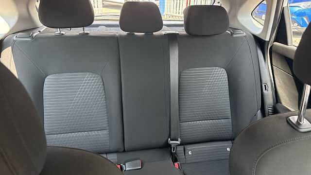 Hyundai I20 1.0T GDi 48V MHD SE Connect 5dr Petrol Hatchback White