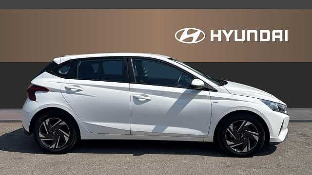 Hyundai I20 1.0T GDi 48V MHD SE Connect 5dr Petrol Hatchback White