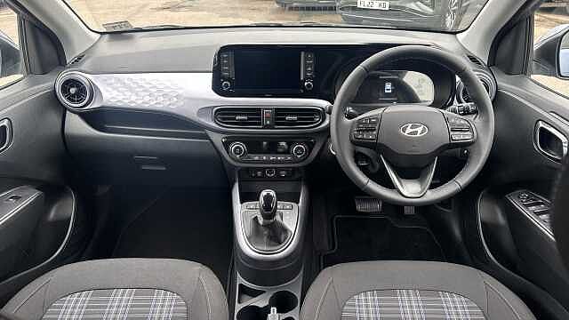Hyundai I10 1.2 [79] Premium 5dr Auto [Nav] Petrol Hatchback Meta Blue - Pearl