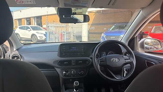 Hyundai I10 1.0 MPi SE 5dr Petrol Hatchback Silver