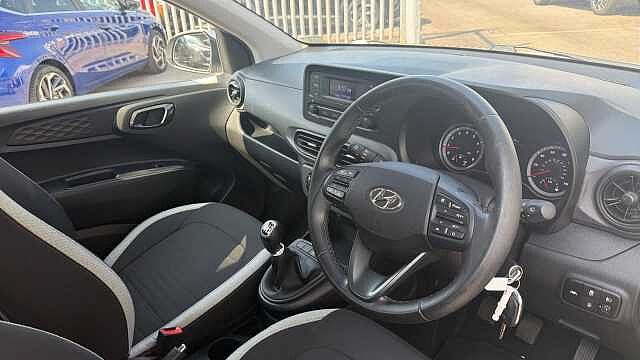 Hyundai I10 1.0 MPi SE 5dr Petrol Hatchback Silver