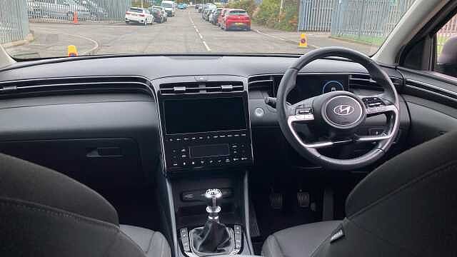 Hyundai TUCSON 1.6 TGDi Premium 5dr 2WD Petrol Estate Black