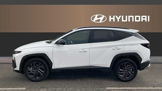 Hyundai TUCSON 1.6T 239 Hybrid Black Line 5dr Auto Hybrid Estate Special Solid - Atlas White