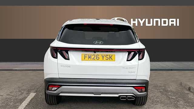 Hyundai TUCSON 1.6T 239 Hybrid Black Line 5dr Auto Hybrid Estate Special Solid - Atlas White