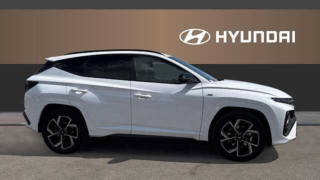 Hyundai TUCSON 1.6T Hybrid N Line 5dr Auto Hybrid Estate Pearl - Serenity White