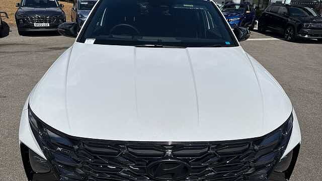 Hyundai TUCSON 1.6T Hybrid N Line 5dr Auto Hybrid Estate Pearl - Serenity White