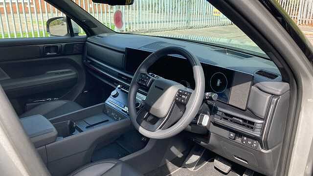 Hyundai SANTA FE 1.6 TGDi PHEV Calligraphy 5dr 4WD Auto [6 Seats] Estate Typhoon Silver - Metallic