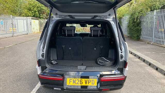Hyundai SANTA FE 1.6 TGDi PHEV Calligraphy 5dr 4WD Auto [6 Seats] Estate Typhoon Silver - Metallic