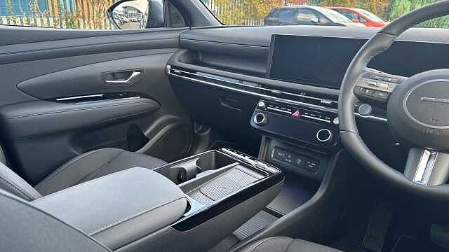Hyundai TUCSON 1.6T 239 Hybrid Black Line 5dr Auto Hybrid Estate