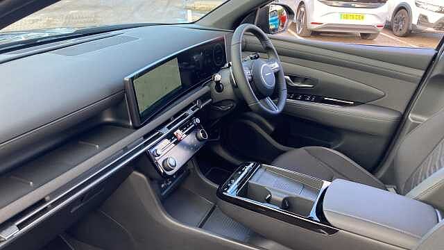 Hyundai TUCSON 1.6T 239 Hybrid Black Line 5dr Auto Hybrid Estate