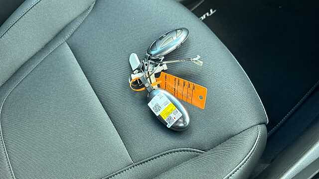 Hyundai TUCSON 1.6T 239 Hybrid Black Line 5dr Auto Hybrid Estate