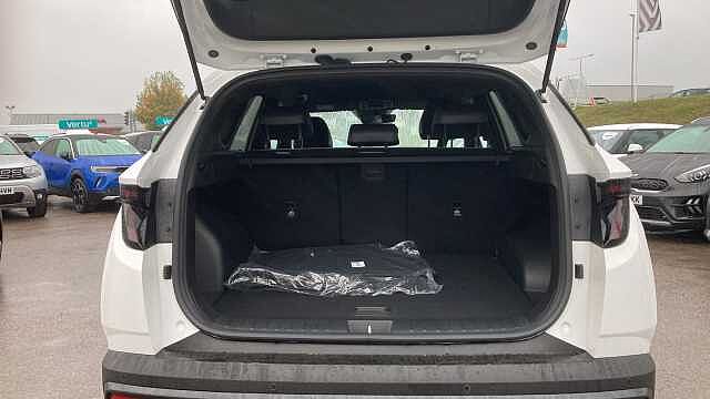 Hyundai TUCSON 1.6T 239 Hybrid Black Line 5dr Auto Hybrid Estate