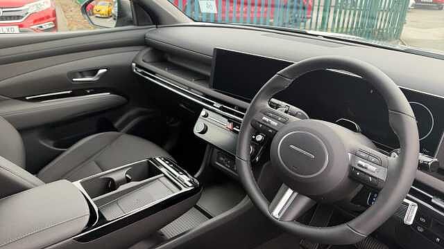 Hyundai TUCSON 1.6T 239 Hybrid Black Line 5dr Auto Hybrid Estate