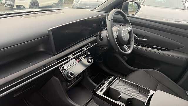 Hyundai TUCSON 1.6T 239 Hybrid Black Line 5dr Auto Hybrid Estate